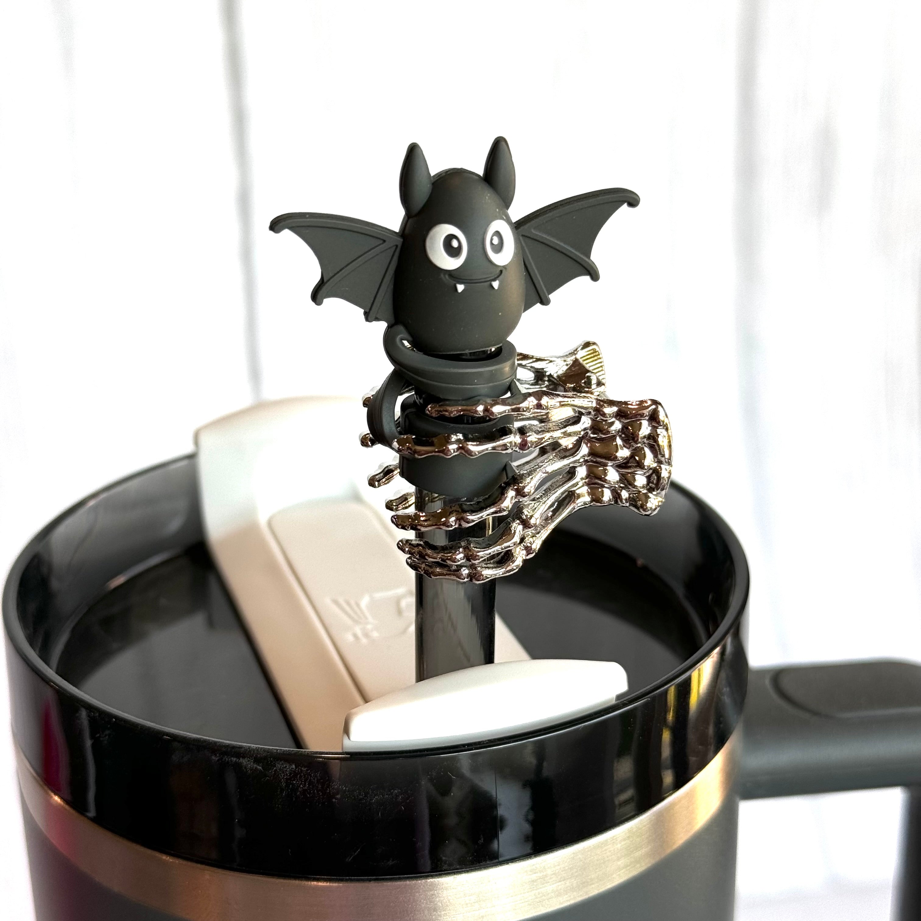 Skeleton Hand Straw Charm - Metal