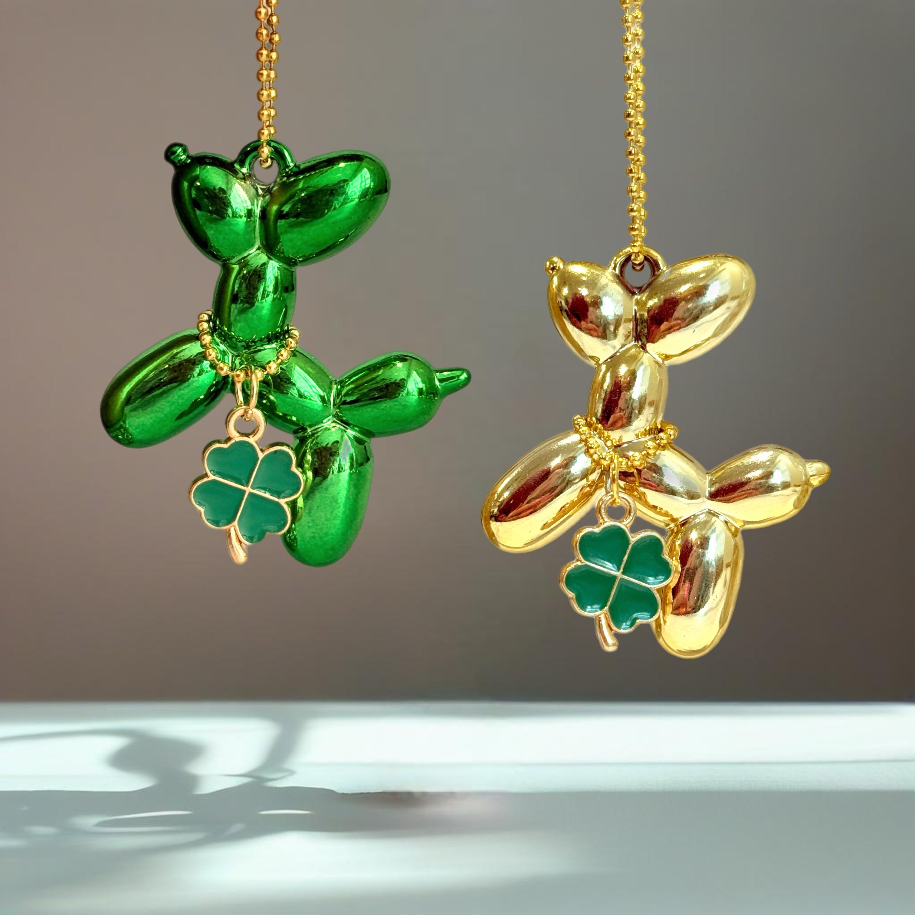 ‘Lucky’ Balloon Dog Charm - Tumbler Handle Charm